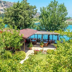  Деревянный коттедж Dalyan Pension